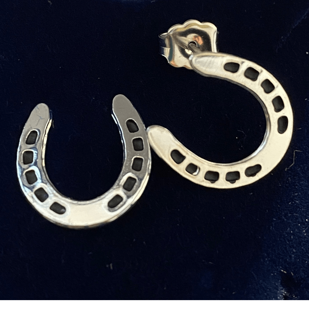 Montana silver horseshoe earrings deals